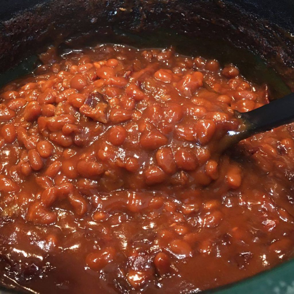 BOURBON AND DR. PEPPER BAKED BEANS Skinny Daily Recipes