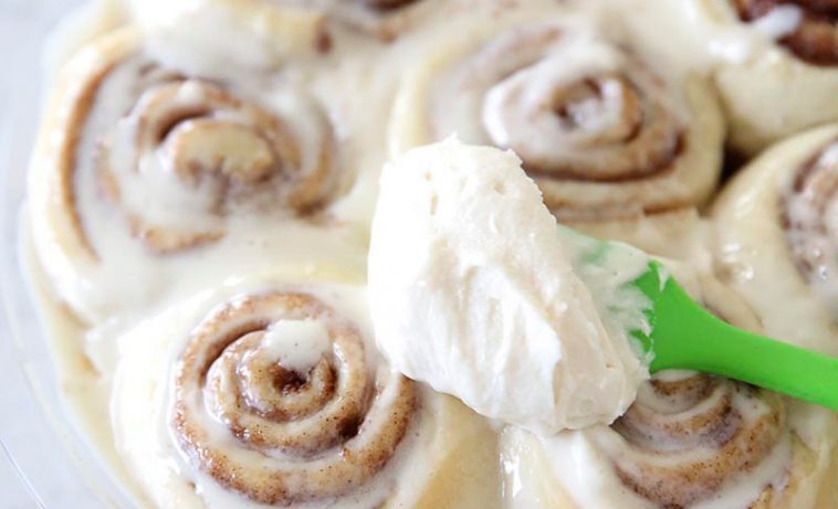 OUTNUMBERED – ONE HOUR CINNAMON ROLLS - Skinny Daily Recipes