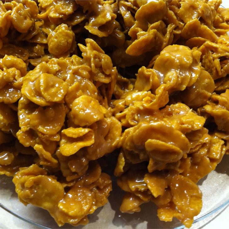 GRAMA’S CORN FLAKE PEANUT BUTTER COOKIES - Skinny Daily Recipes