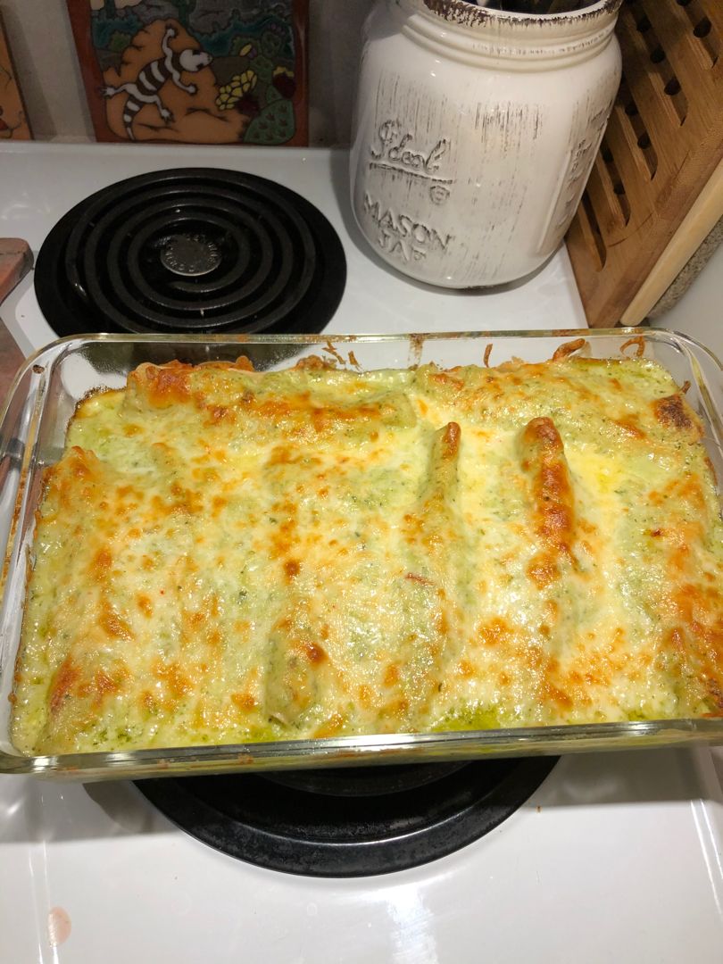 A Classic Mexican Recipe: Poblano Sour Cream Enchiladas - Skinny Daily ...